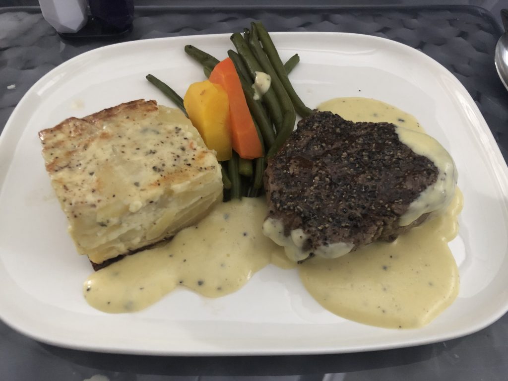 delta a330 food